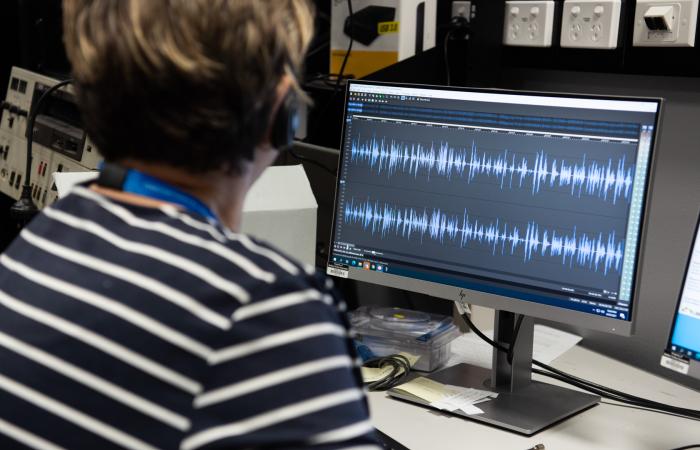 Copying audio file in the LANT Digitisation Lab.
