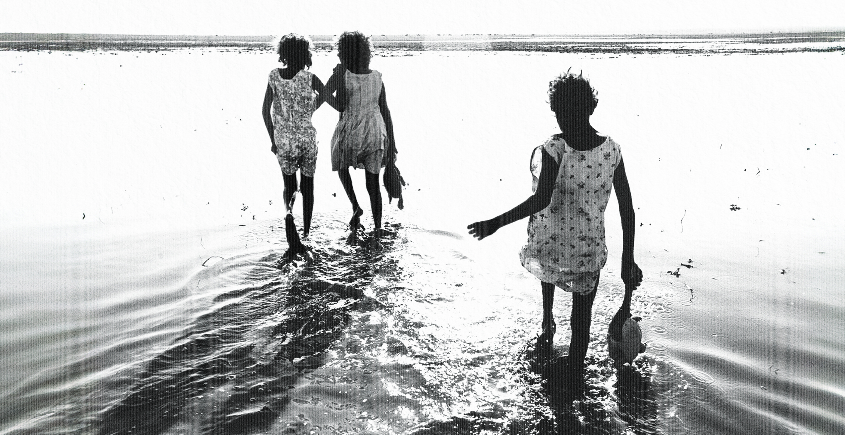 Hunting long-necked turtles. Lower Top End 1976 Konrad Winkler Collection, LANT