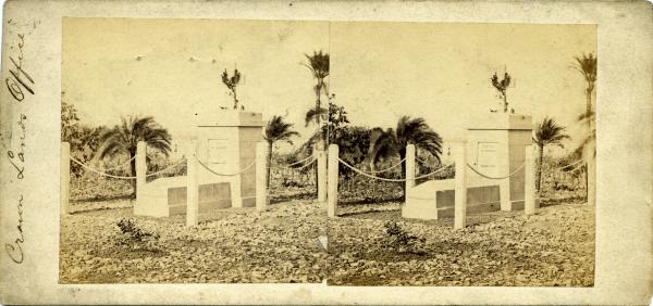 Stereoscopic image of Graves of JWO Bennett and Richard Hazard, Fort Hill, 1869